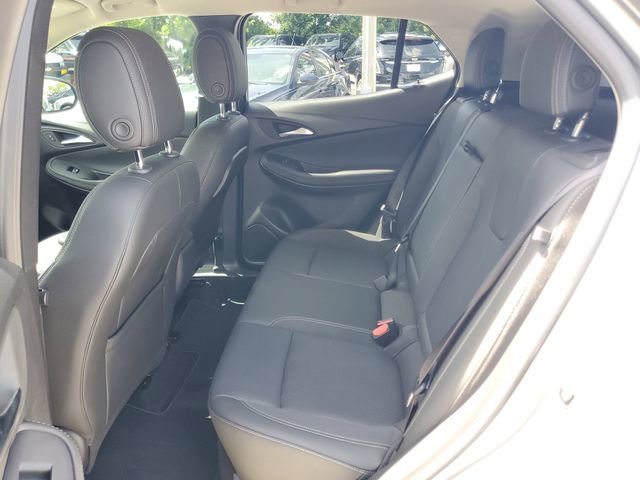 Used 2023 Buick Encore GX Select w/ Sport Touring Package FWD image 11