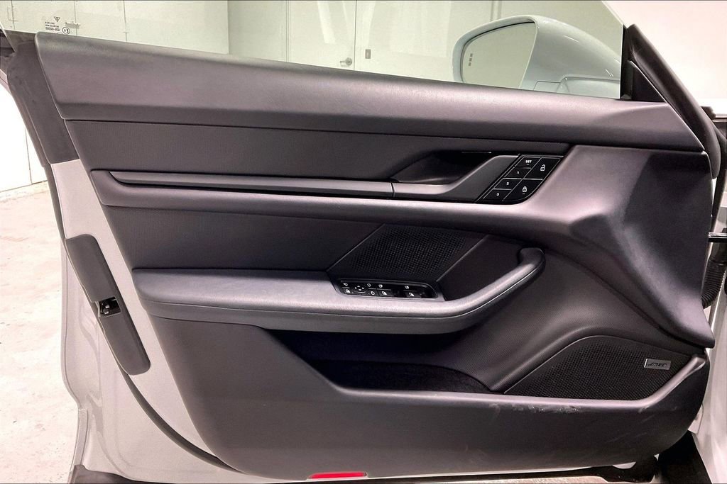 Used 2022 Porsche Taycan 4 Cross Turismo image 19