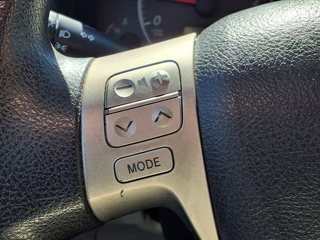 Used 2013 Toyota Corolla LE image 13