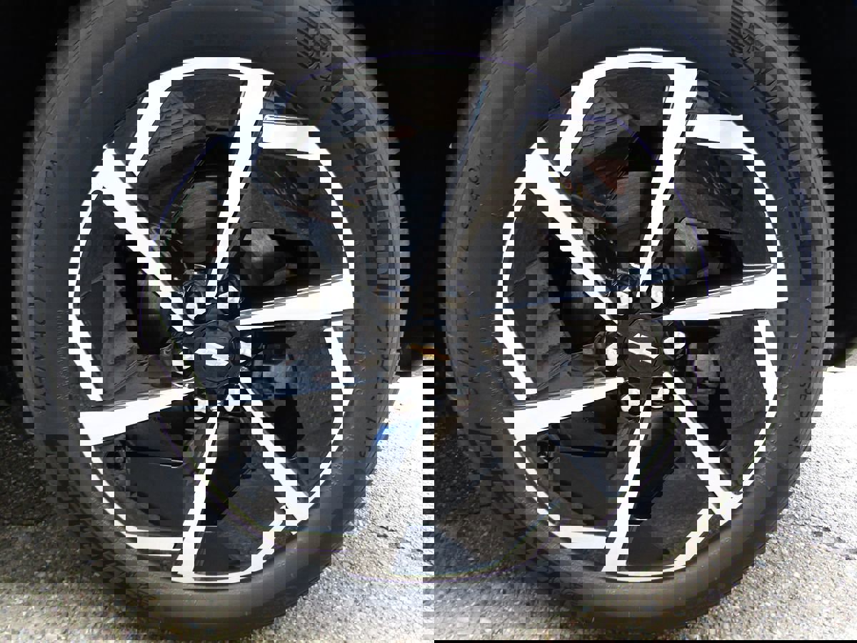 Used 2024 Chevrolet Equinox EV LT image 36