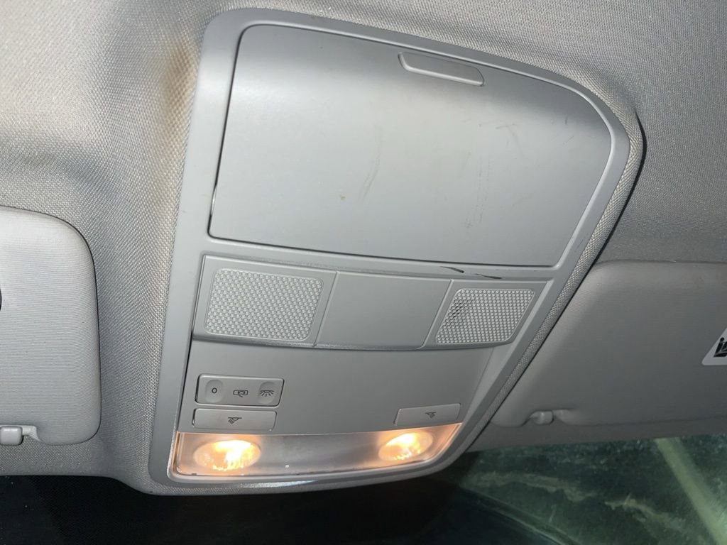 Used 2016 Volkswagen Passat 1.8T S image 16