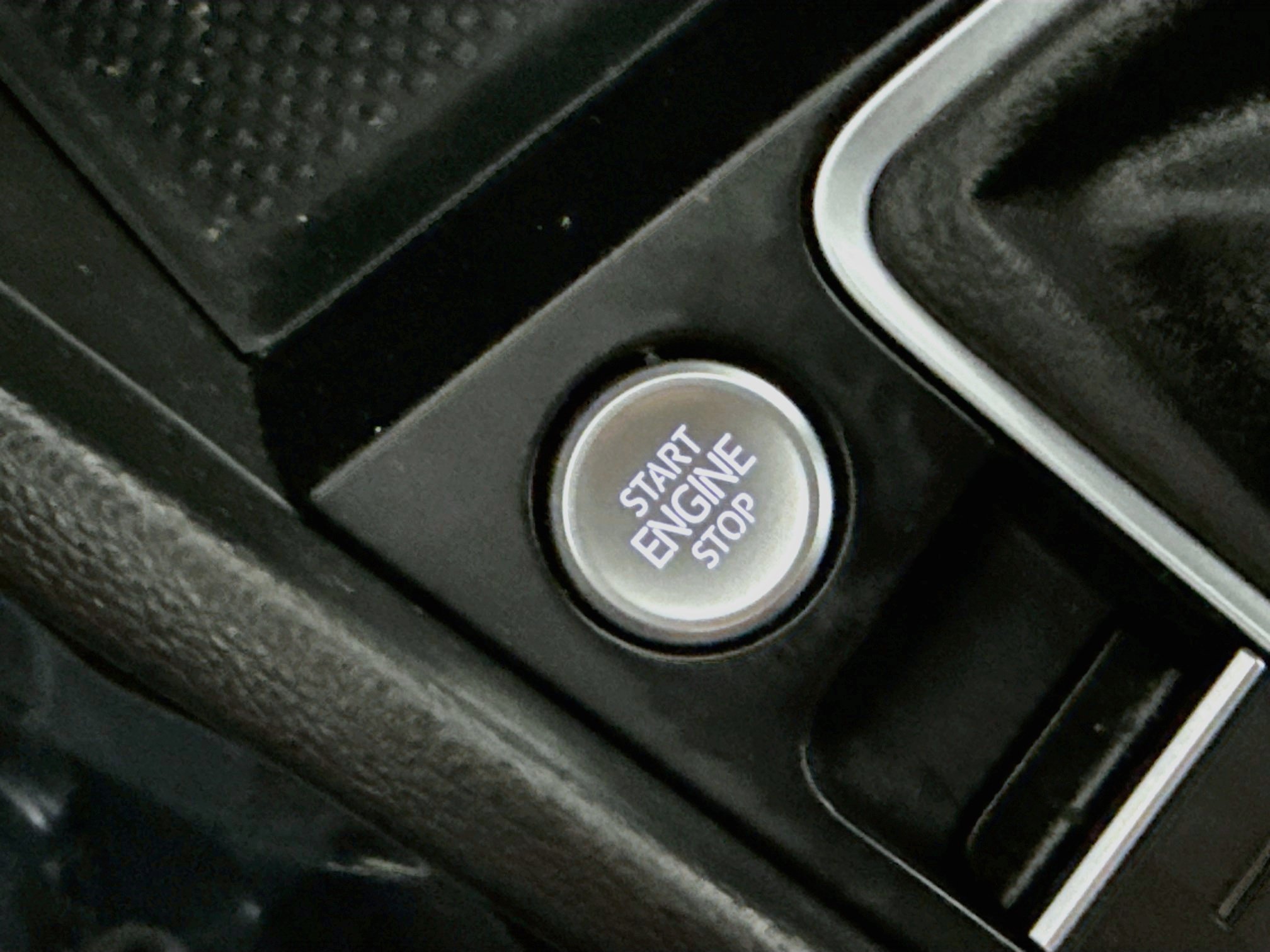Used 2024 Volkswagen Jetta SE FWD image 21