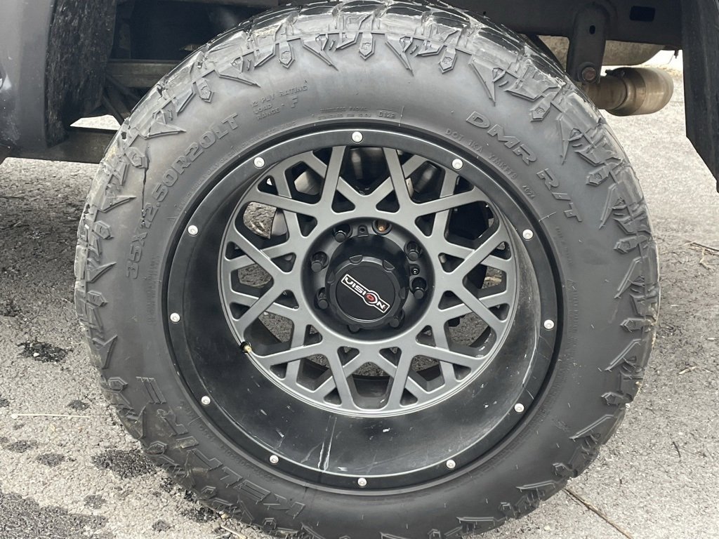 Used 2016 RAM 2500 Tradesman w/ Chrome Appearance Group image 5