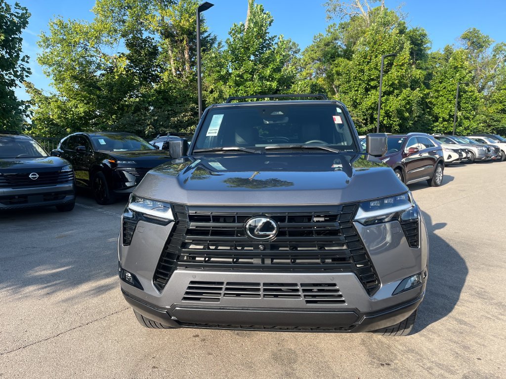 Used 2026 Lexus GX 550 w/ Accessory Package (2T) AWD/4WD image 9
