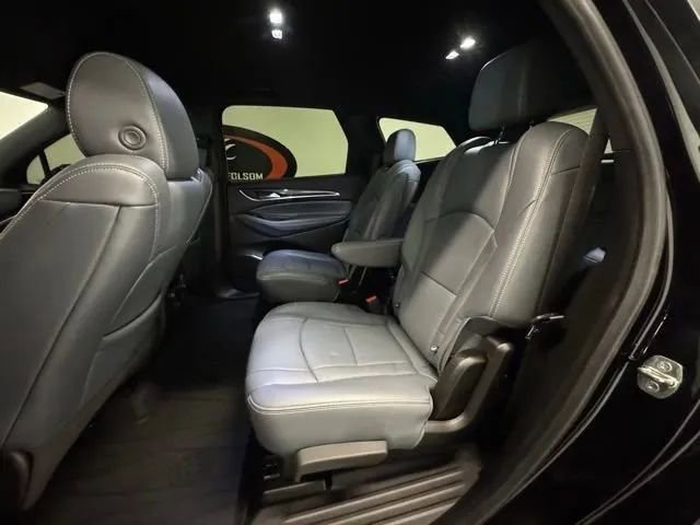 Used 2024 Buick Enclave Essence w/ Sport Touring Edition FWD image 13