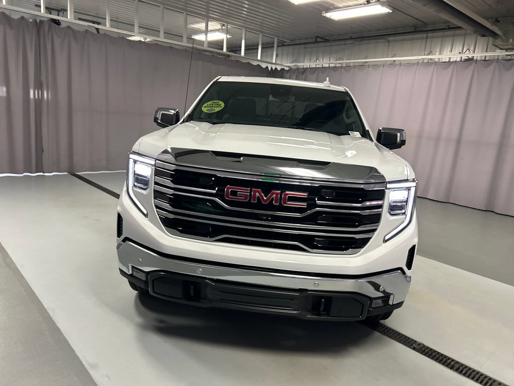 New 2026 GMC Sierra 1500 SLT w/ SLT Premium Plus Package AWD/4WD image 2