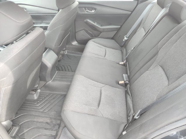 Used 2023 Honda Accord EX image 26