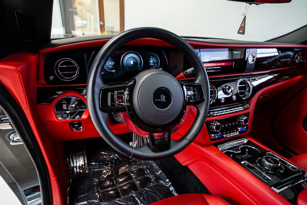 Used 2024 Rolls-Royce Spectre w/ Spectre Launch Package image 46