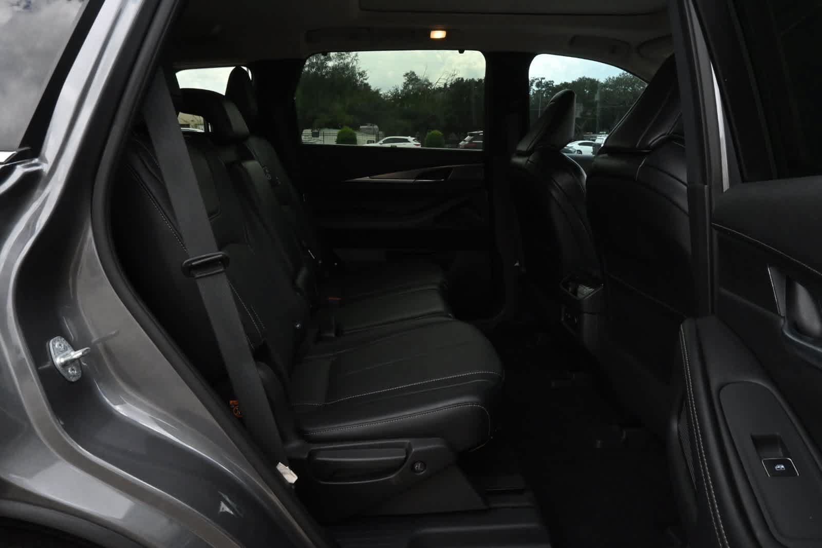 Used 2022 INFINITI QX60 Luxe w/ Cargo Package FWD image 21