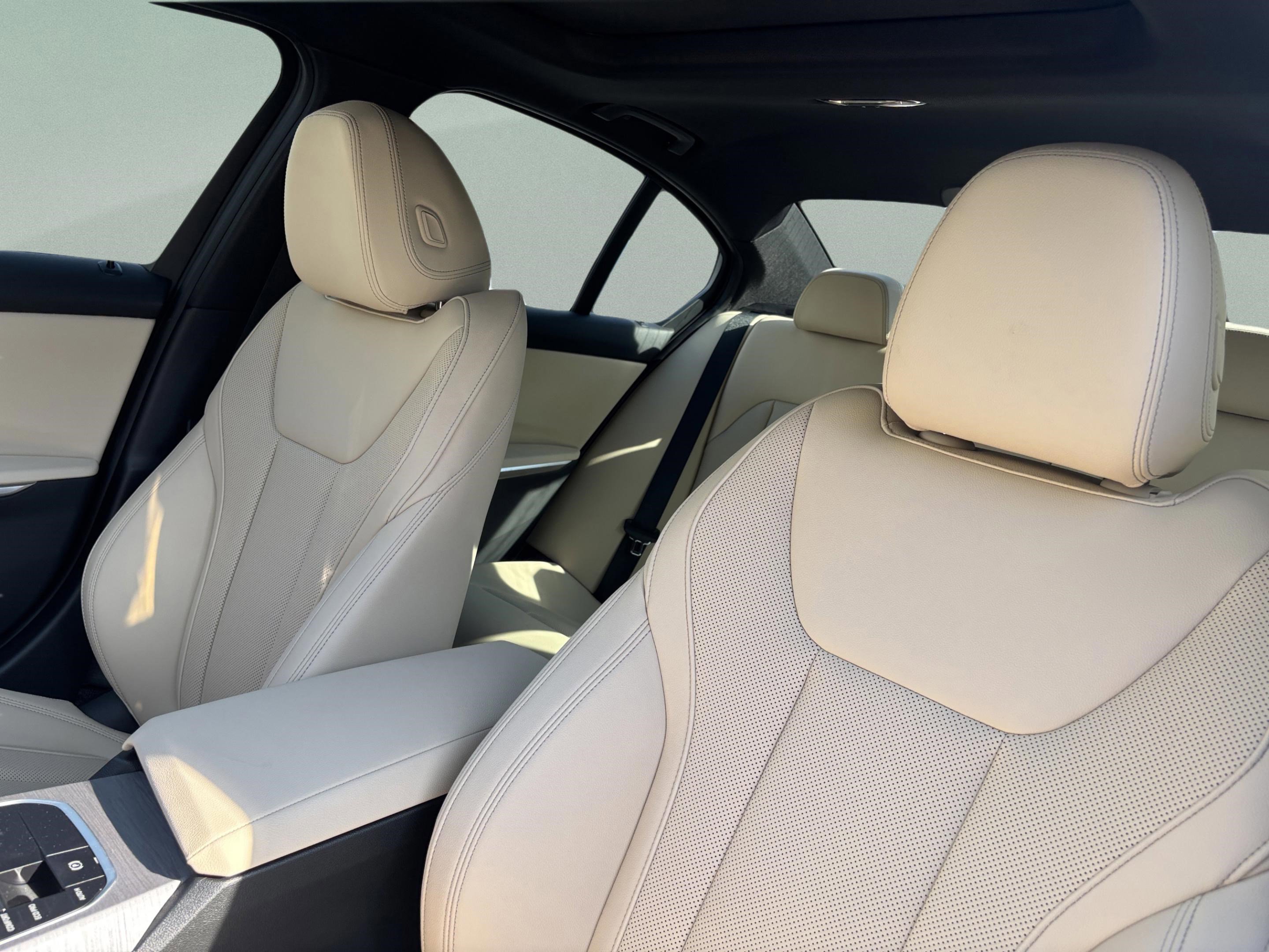 Used 2026 BMW 330i Sedan w/ Convenience Package image 20