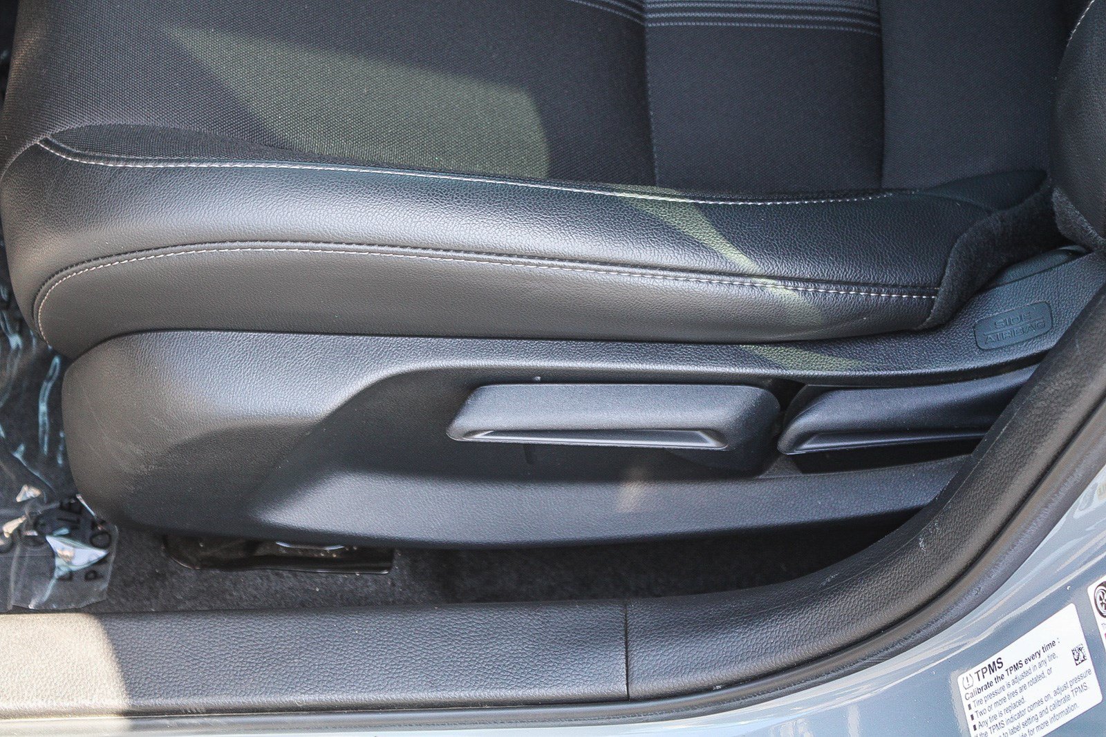 Certified 2025 Honda Civic Sport image 23