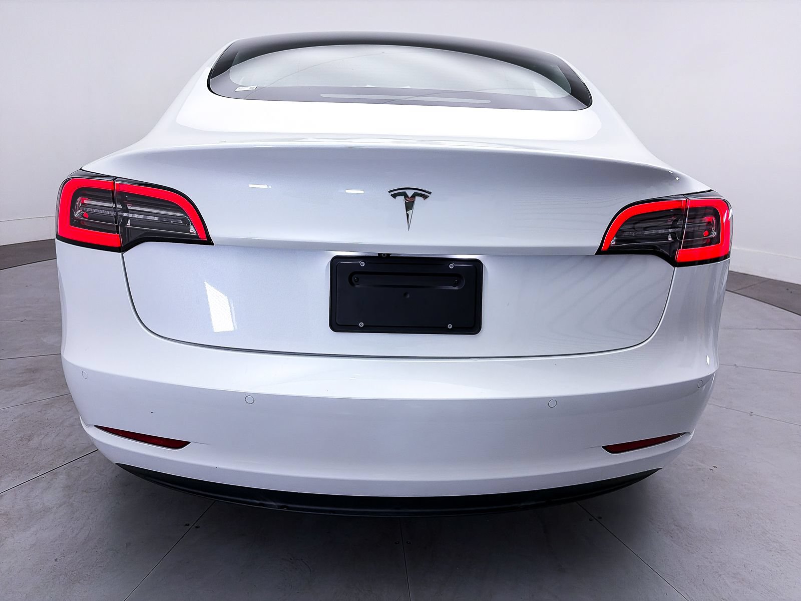 Used 2021 Tesla Model 3 Standard Range Plus RWD image 14