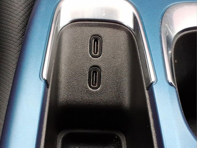 Used 2024 Chevrolet Equinox EV LT image 21