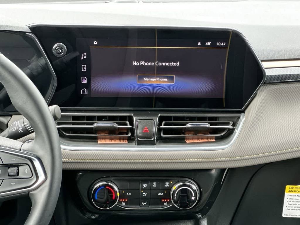 Used 2024 Chevrolet TrailBlazer ACTIV image 14