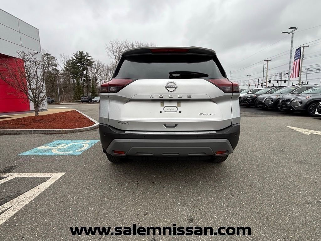 Certified 2023 Nissan Rogue SV w/ SV Premium B Package image 17