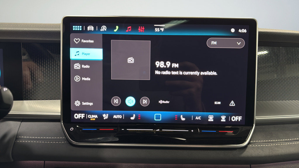 New 2026 Volkswagen Tiguan SE R-Line AWD/4WD image 23
