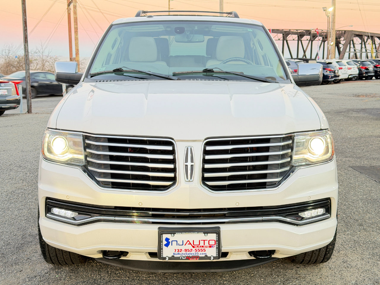Used 2015 Lincoln Navigator L 4WD image 99