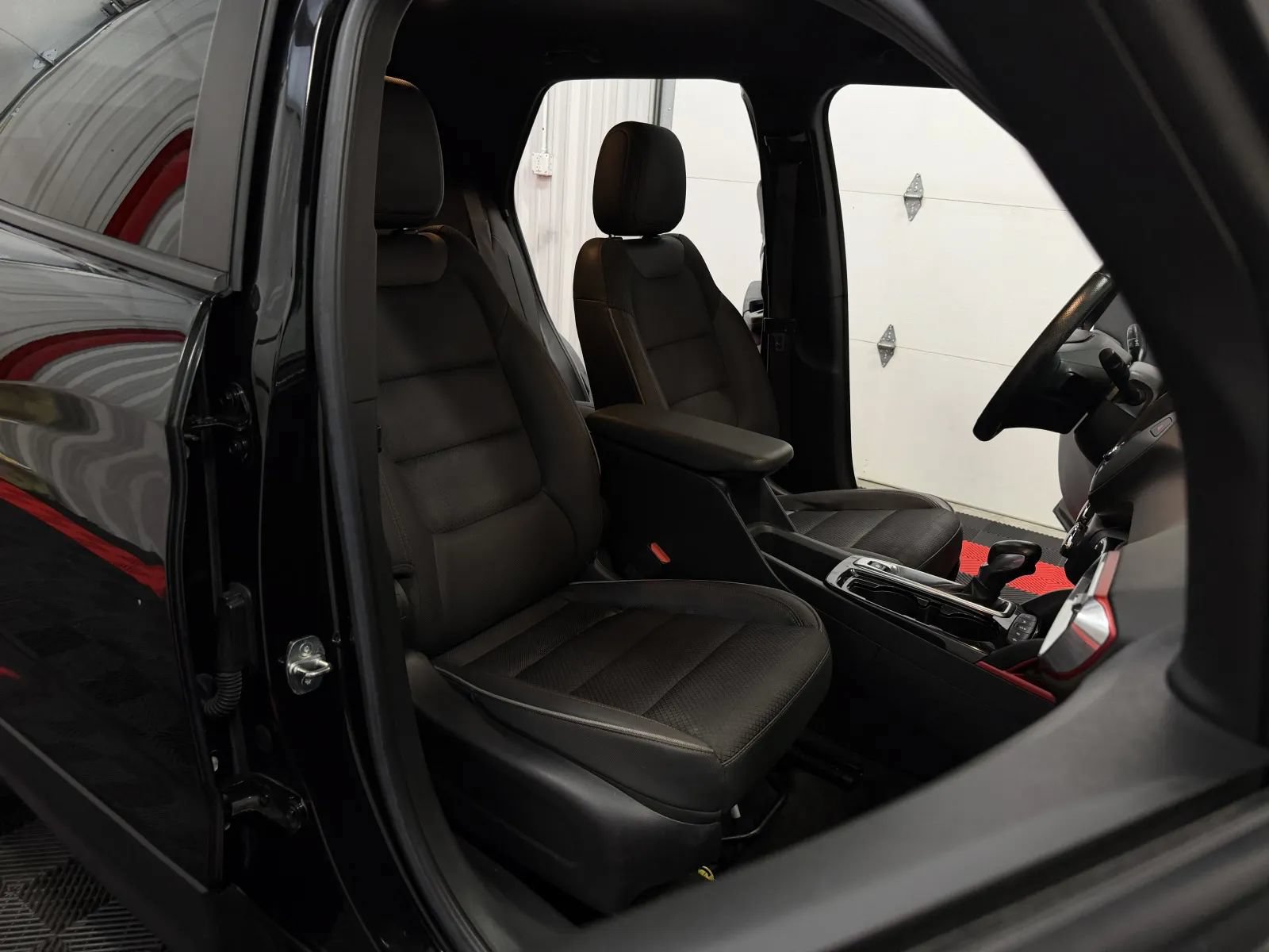 Used 2022 Chevrolet TrailBlazer RS FWD image 45