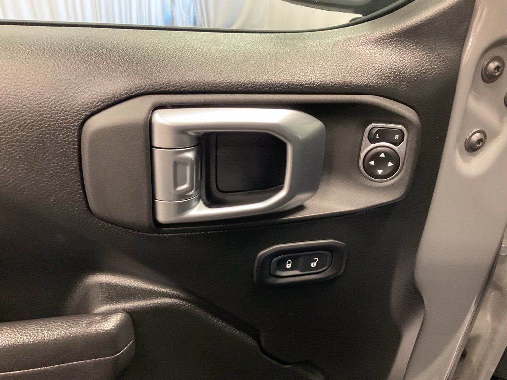 Used 2022 Jeep Wrangler Unlimited Sport AWD/4WD image 10