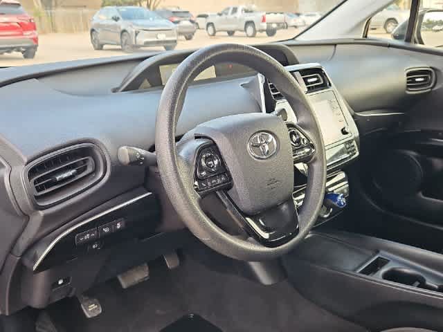 Used 2022 Toyota Prius LE FWD image 10