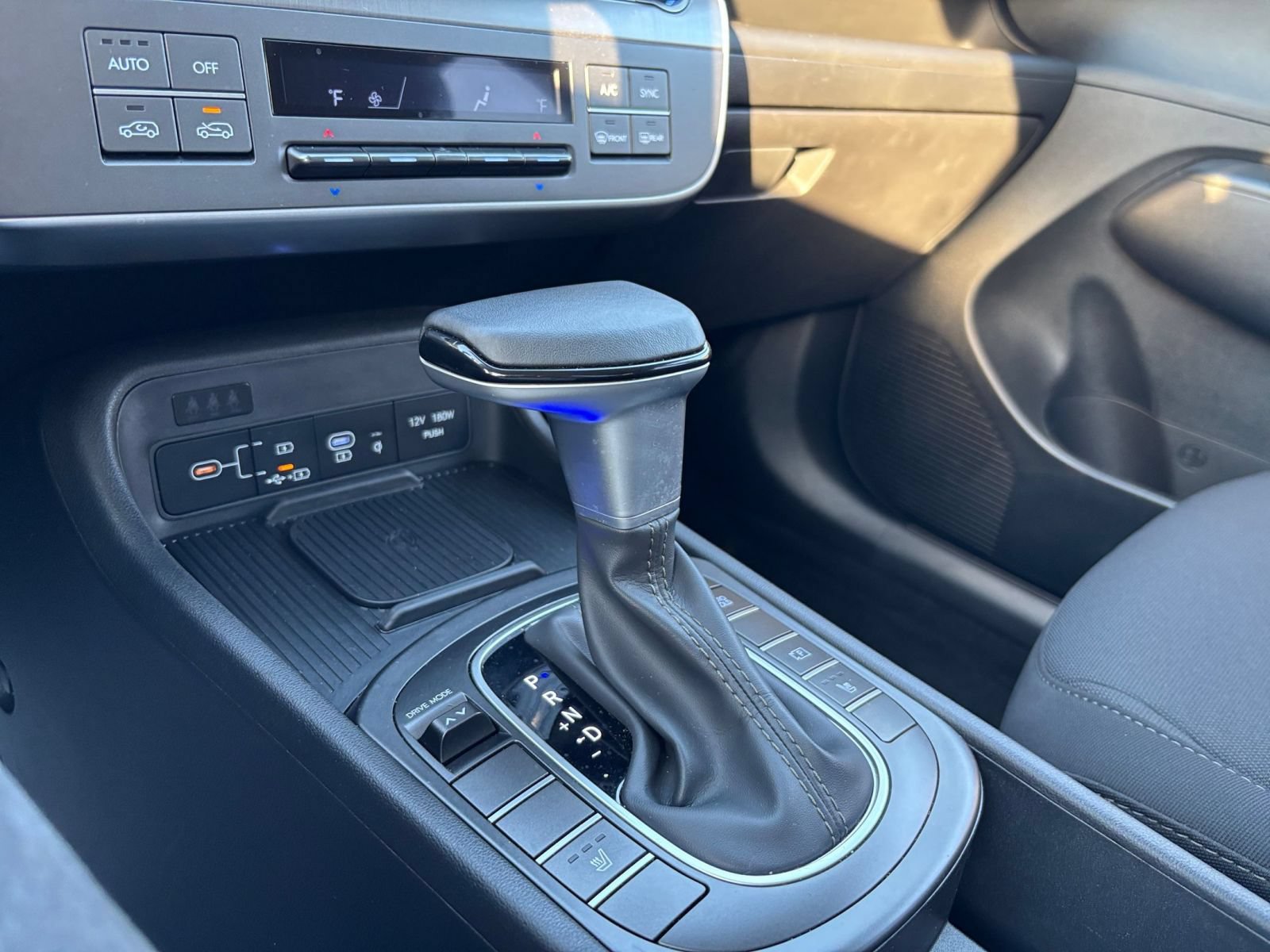 Used 2026 Hyundai Kona SEL Sport FWD image 38