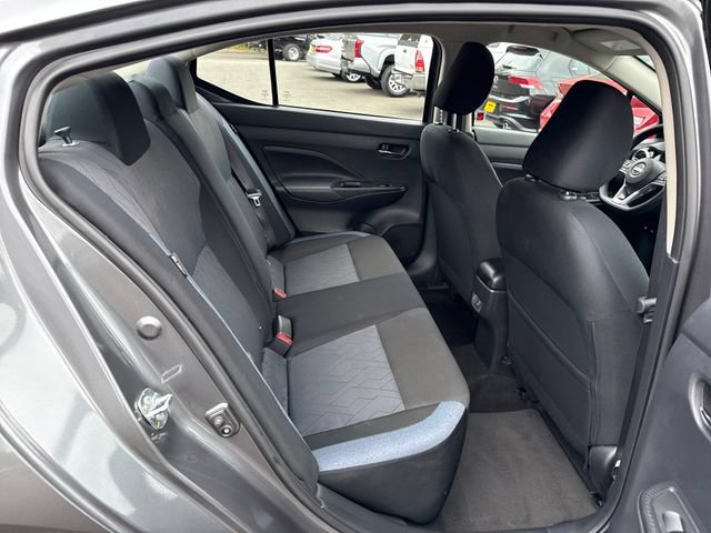 Used 2024 Nissan Versa SV FWD image 10