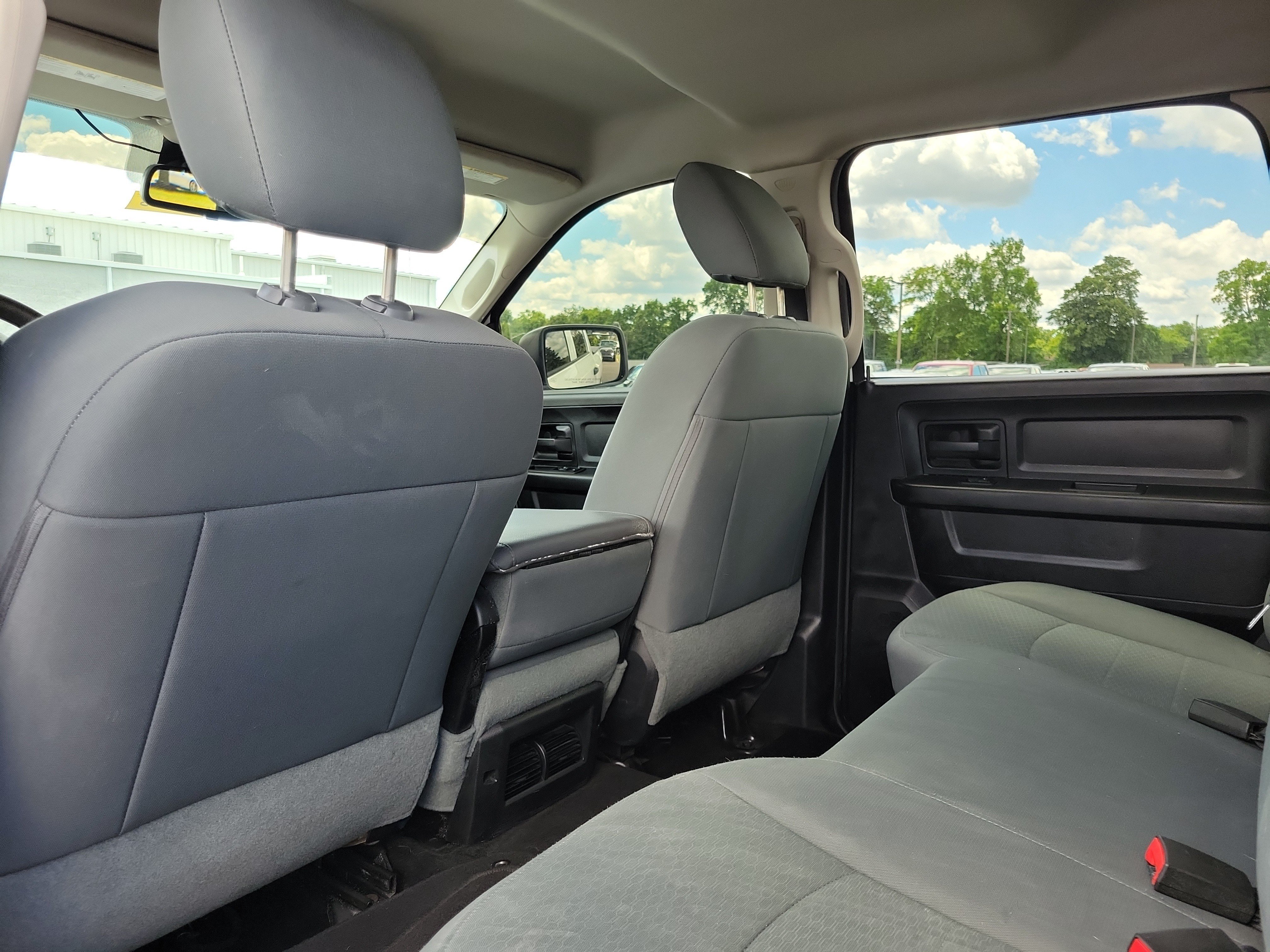 Used 2016 RAM 1500 Express w/ Popular Equipment Group AWD/4WD image 14