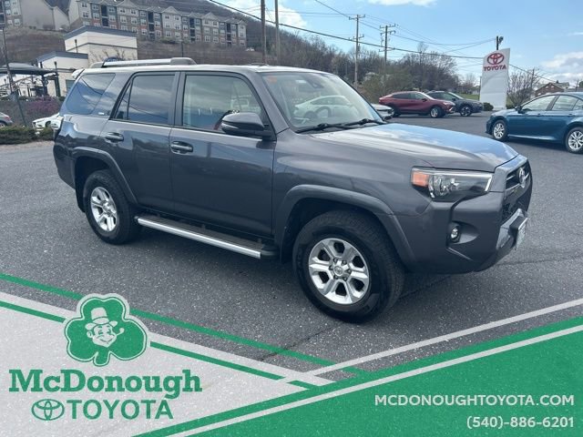 Used 2021 Toyota 4Runner SR5 Premium w/ Moonroof Package AWD/4WD image 4