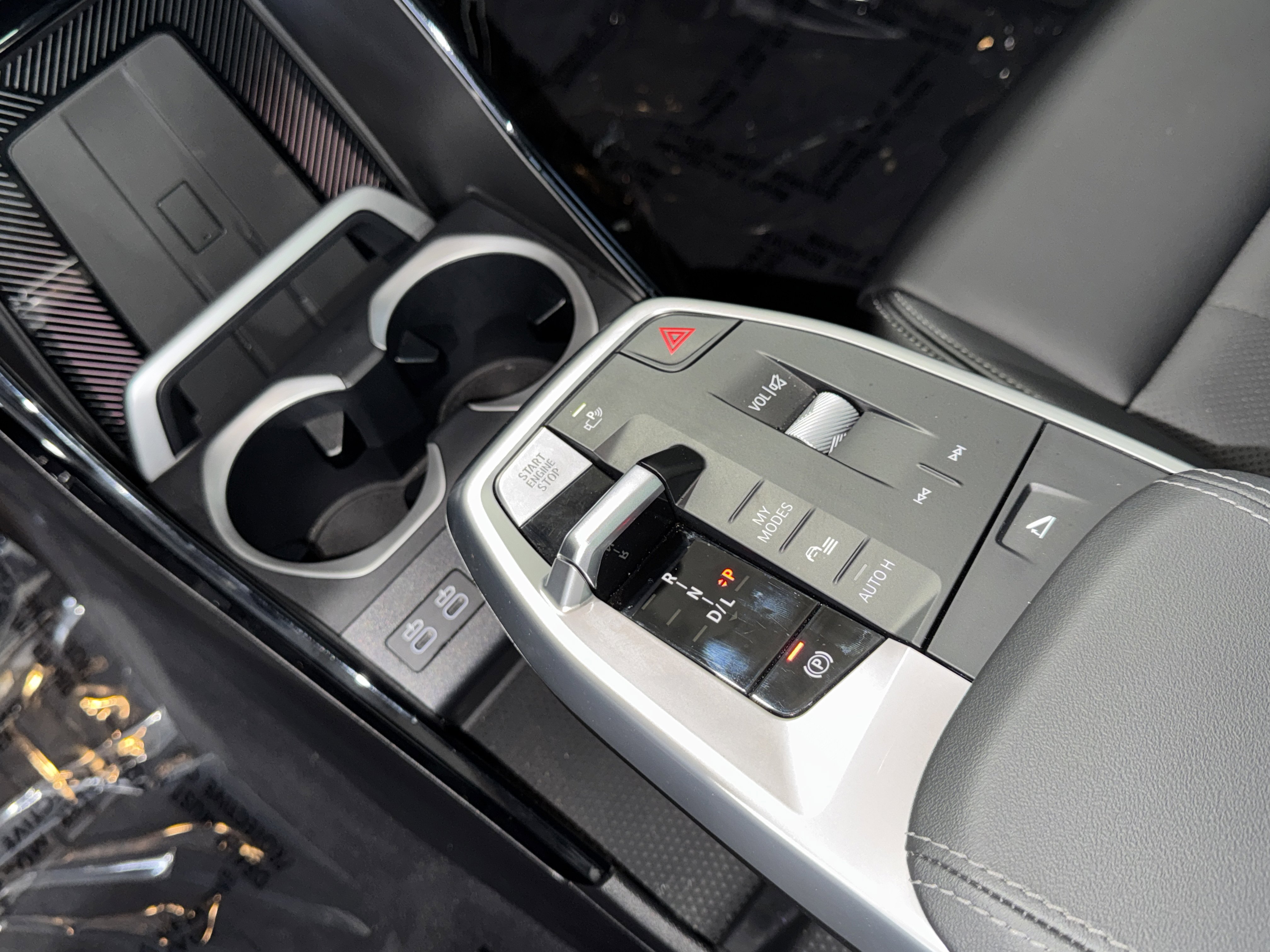 Certified 2025 BMW X2 xDrive28i w/ Premium Package image 28