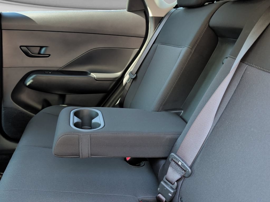 Used 2024 Hyundai Kona SEL FWD image 33
