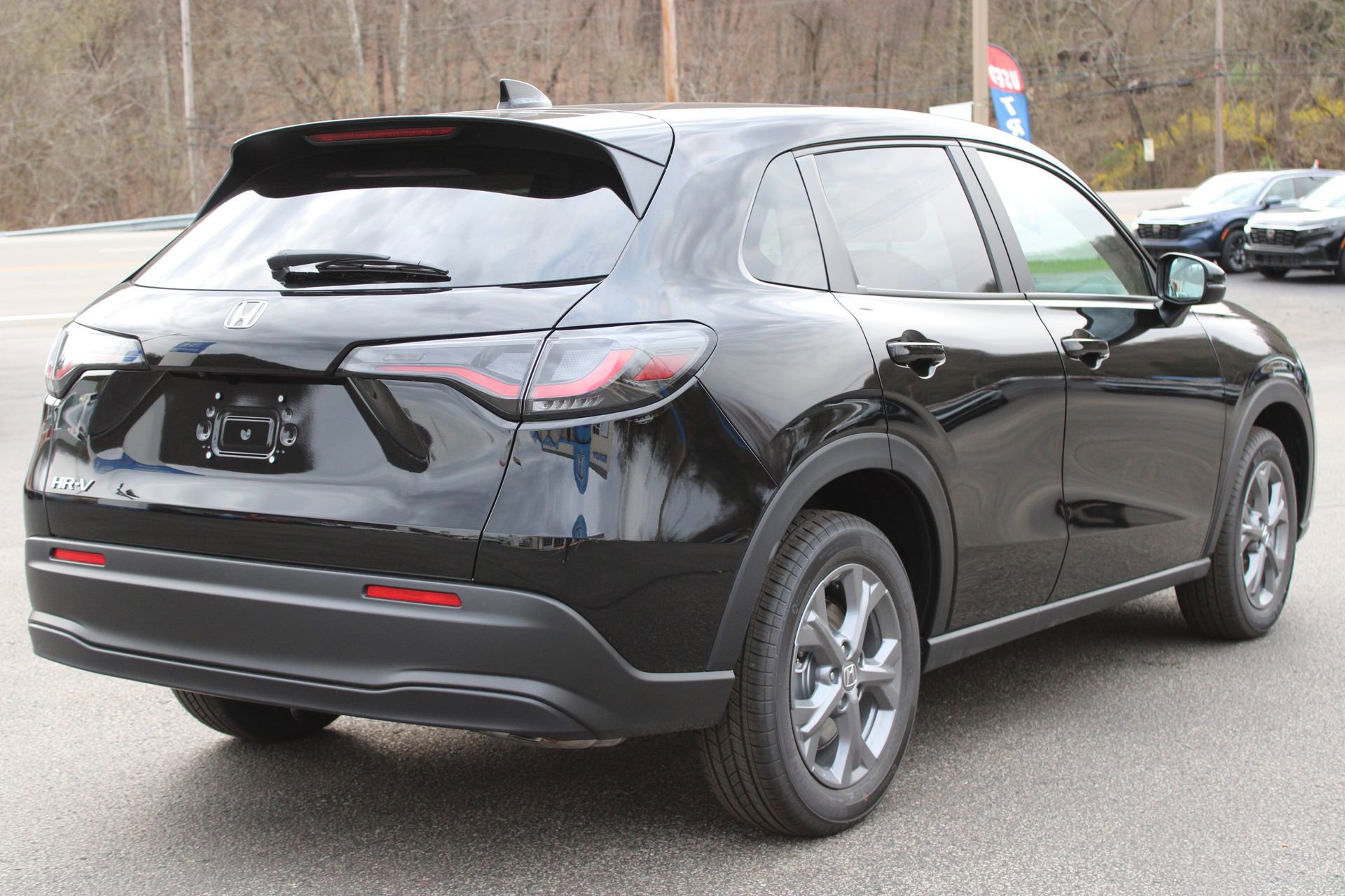 New 2026 Honda HR-V LX image 8