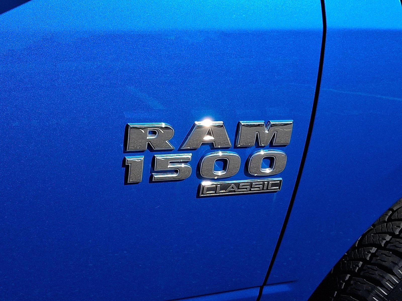 Used 2024 RAM 1500 Classic SLT AWD/4WD image 30