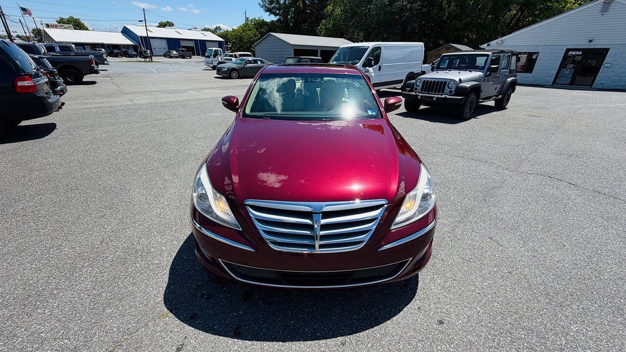 Used 2012 Hyundai Genesis 4.6 RWD image 7