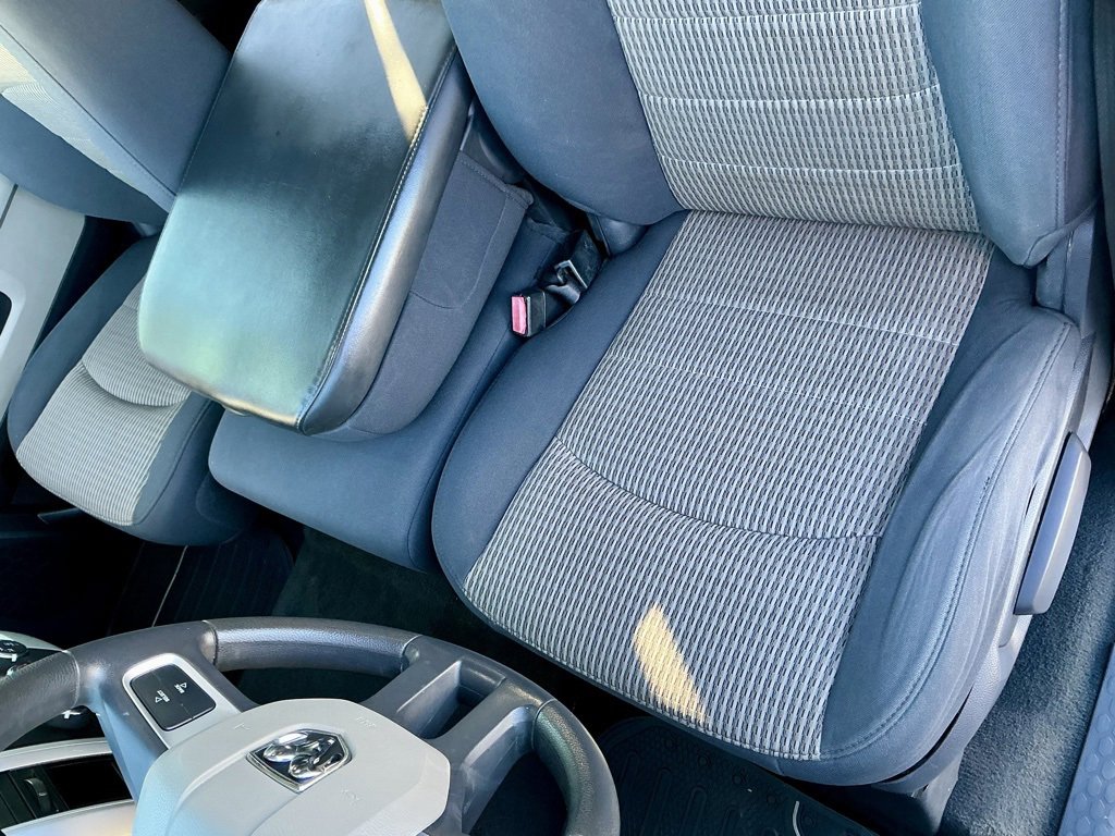 Used 2010 Dodge Ram 1500 Truck SLT image 36