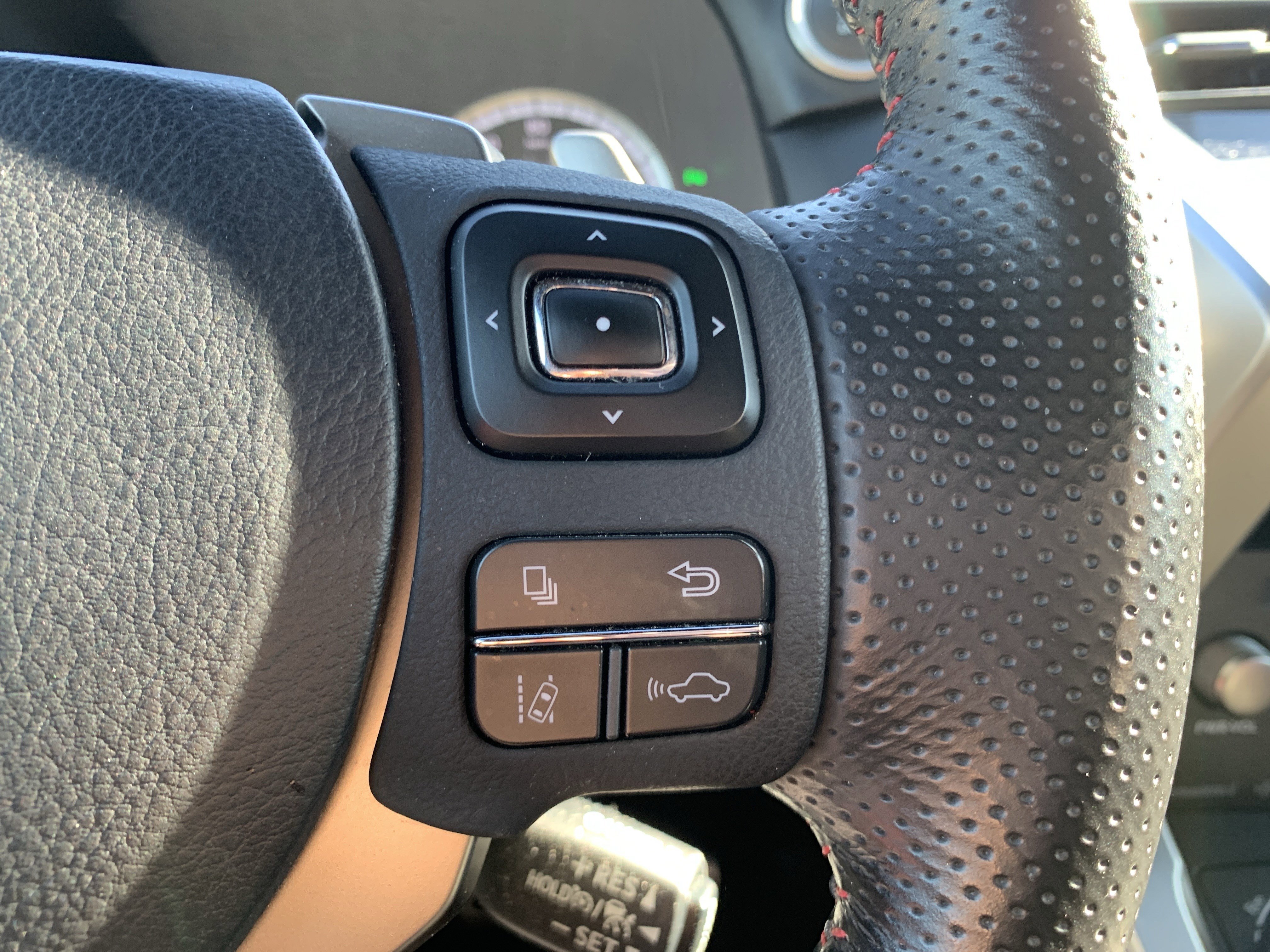 Used 2018 Lexus NX 300 F Sport w/ F Sport Premium Package image 20