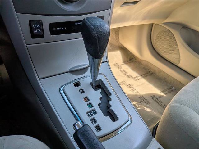 Used 2012 Toyota Corolla LE FWD image 17