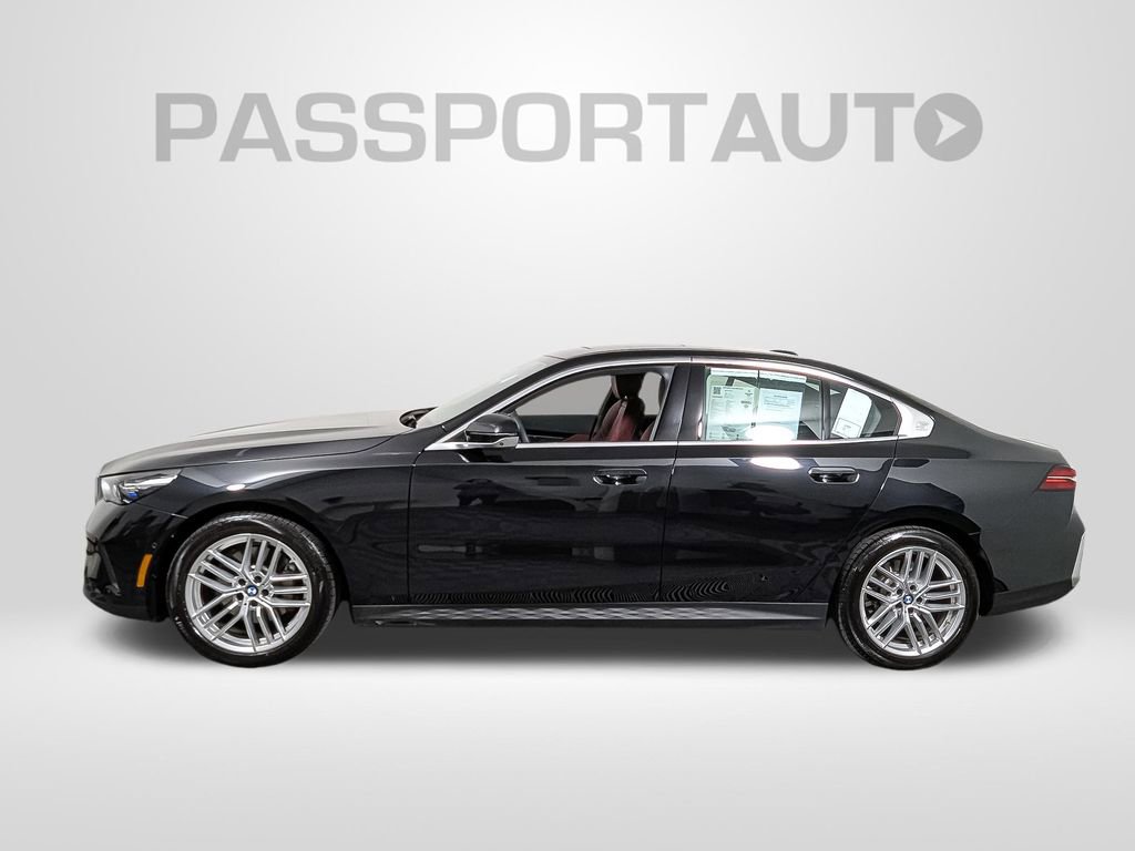 Used 2025 BMW 530i xDrive w/ Premium Package video 2