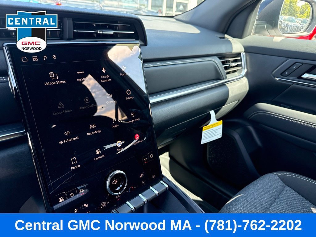 New 2027 GMC Terrain Elevation w/ Technology Package II AWD/4WD image 17