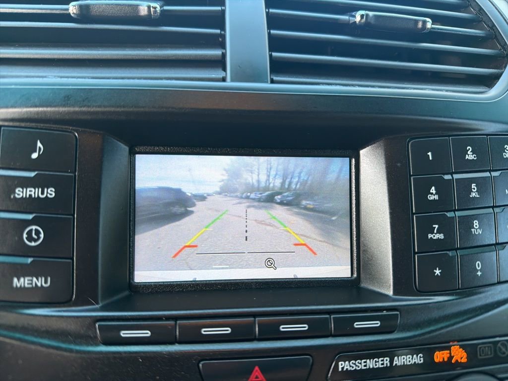 Used 2016 Ford Explorer FWD image 18