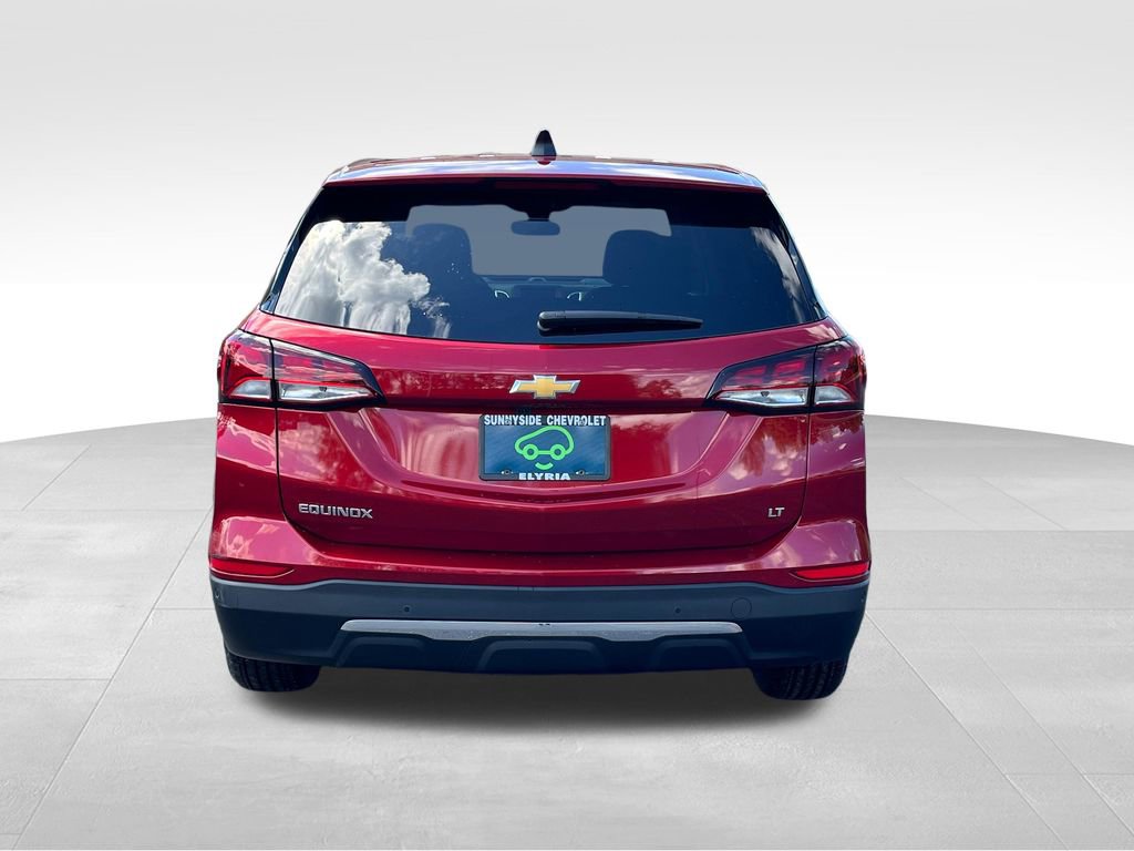 Certified 2024 Chevrolet Equinox LT FWD image 3