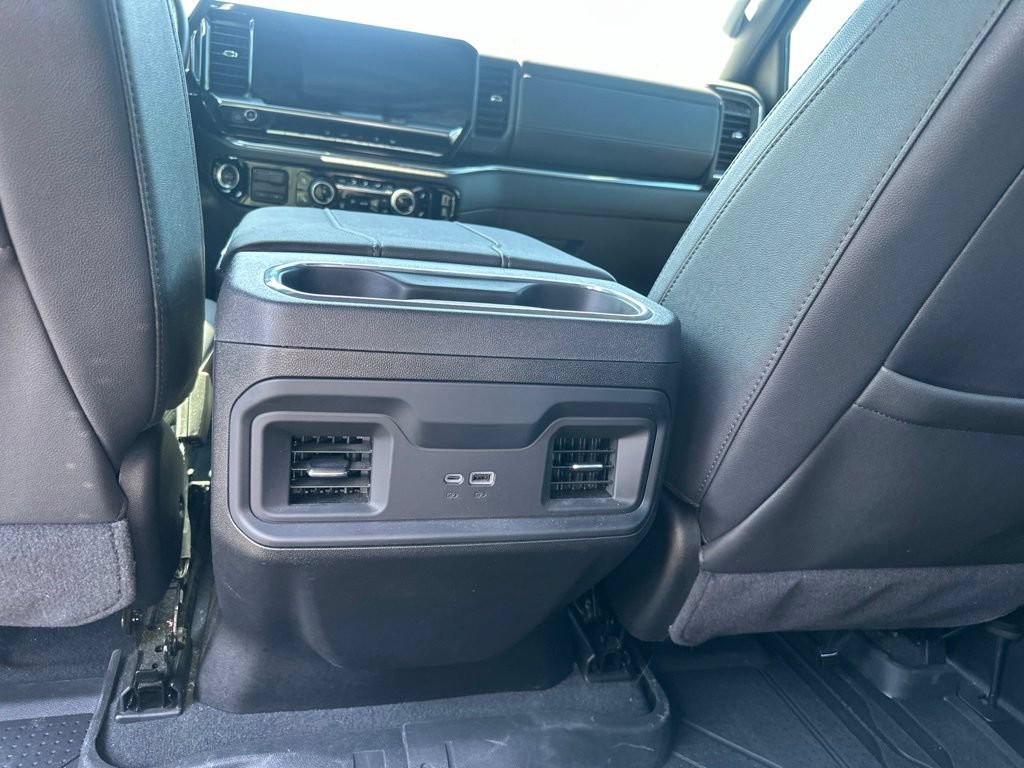 Used 2025 Chevrolet Silverado 2500 LT AWD/4WD image 33