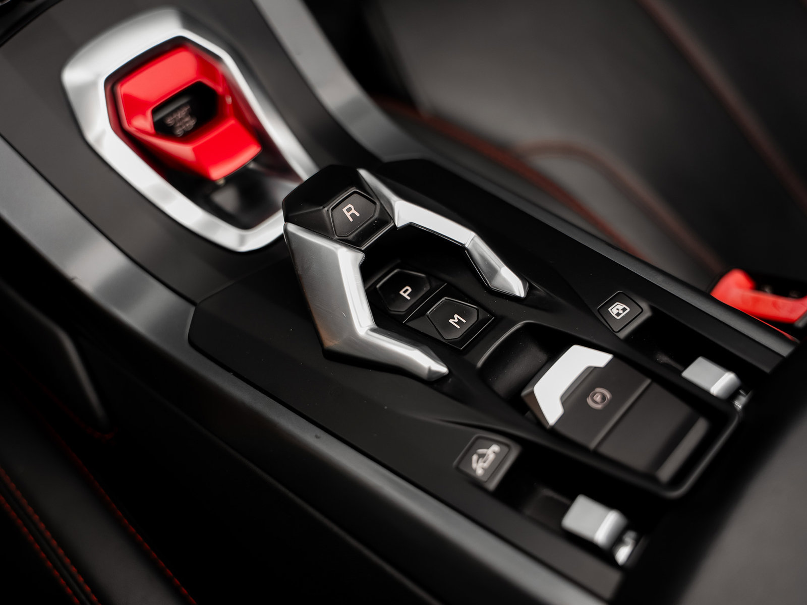 Used 2018 Lamborghini Huracan LP 580-2 RWD image 47
