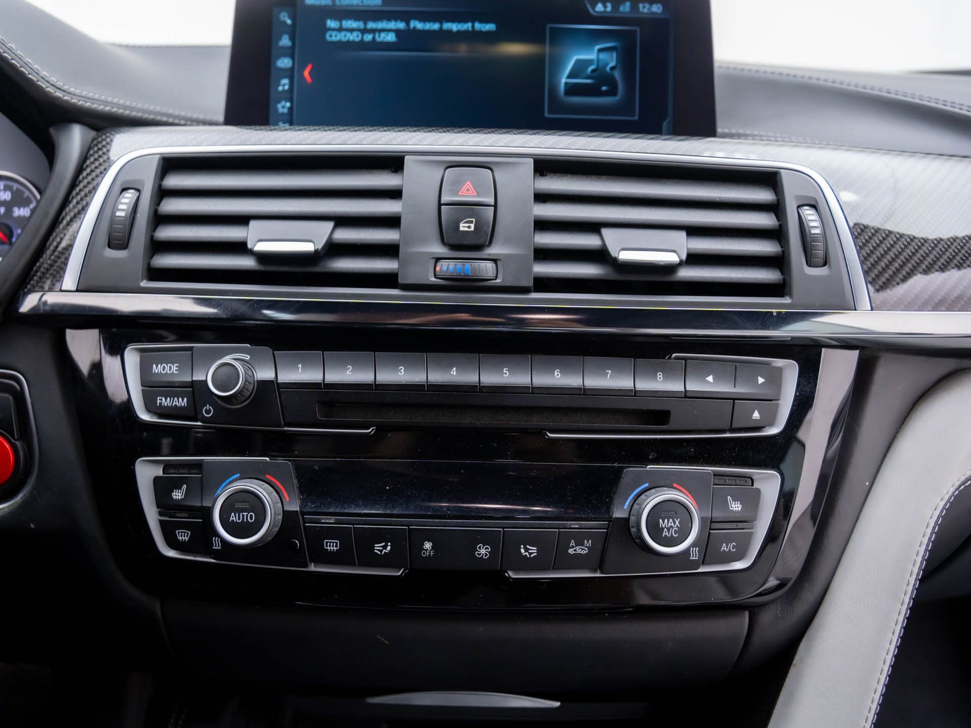 Used 2018 BMW M4 Convertible w/ Competition Package image 17