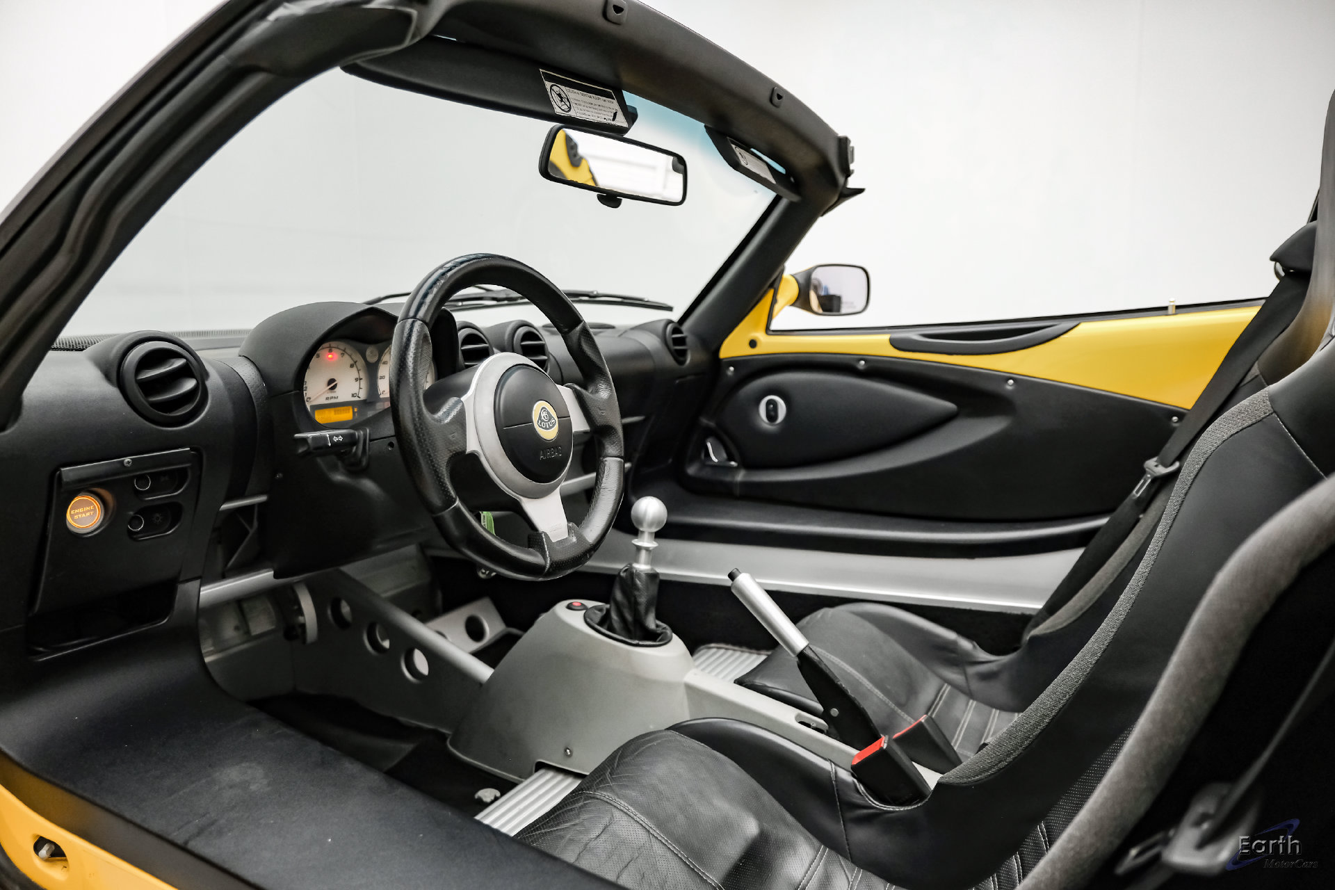 Used 2005 Lotus Elise RWD image 48