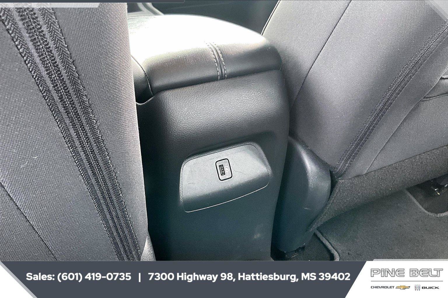 Used 2024 Nissan Sentra SV FWD image 24