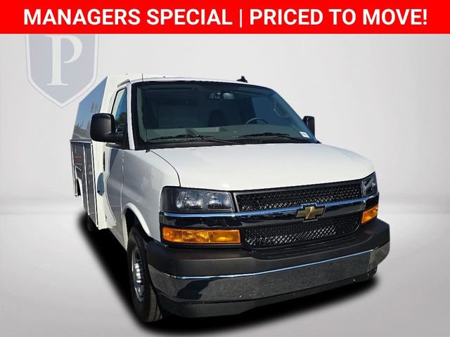 New 2025 Chevrolet Express 3500 w/ Power Convenience Package RWD image 14