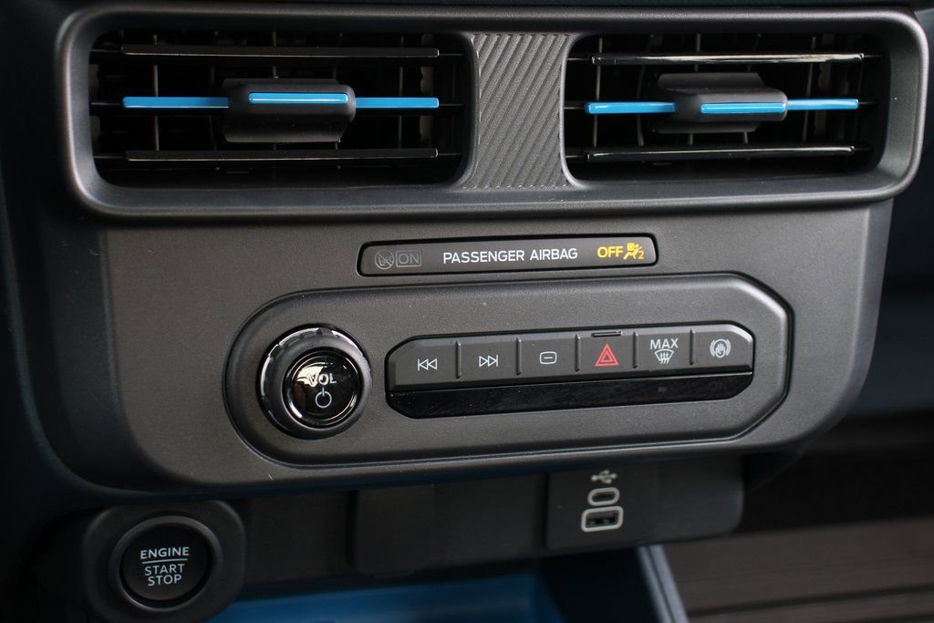 Used 2025 Ford Maverick XLT w/ Equipment Group 302A image 32