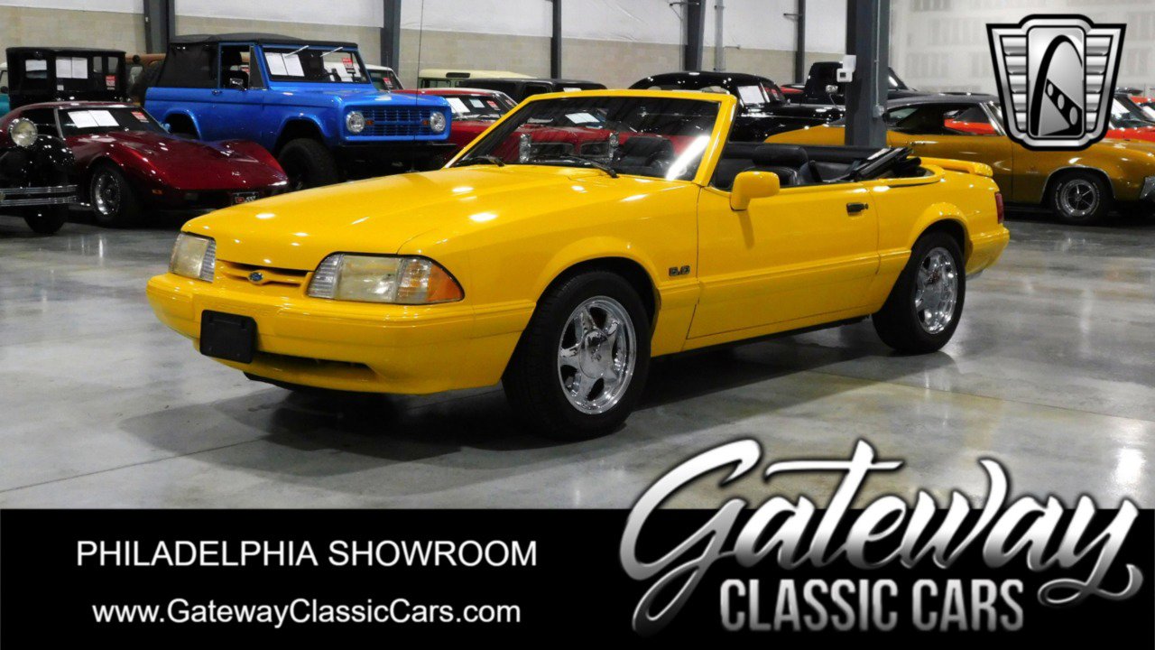 Used 1993 Ford Mustang LX