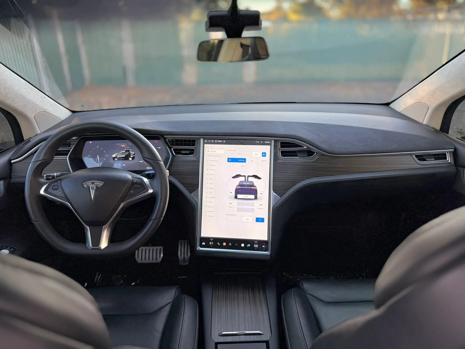 Used 2016 Tesla Model X Performance AWD/4WD image 14