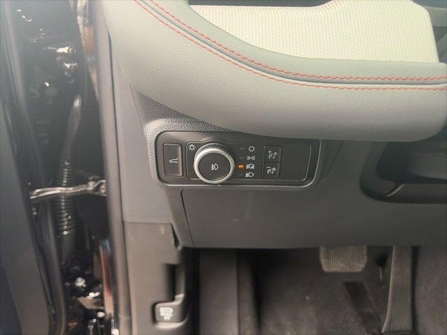 New 2026 Ford Explorer Active image 19